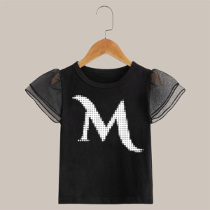 M M